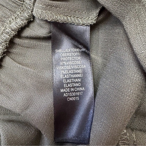 Adrianna Papell Olive Green Viscose Blend Flowy Shorts Size M - Picture 5 of 7